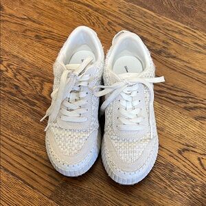 Stylish White Women's Sneakers